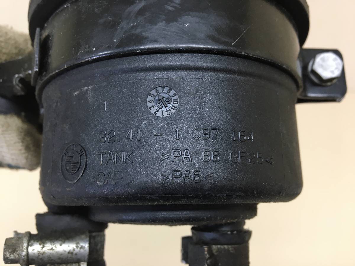 Бачок гидроусилителя BMW 1-series E87/E81 2004-2011