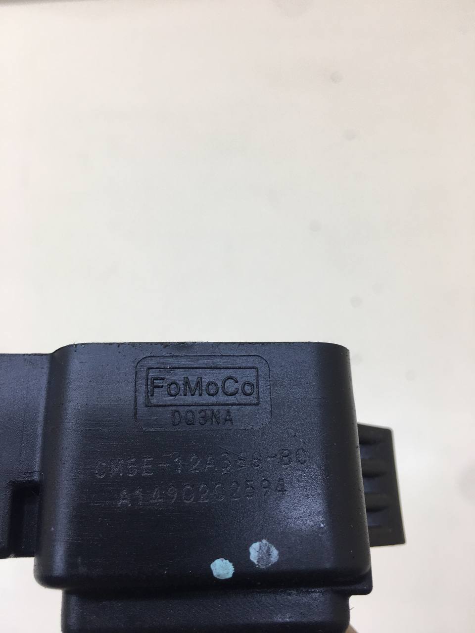 Катушка зажигания Jaguar XF 2007-2015