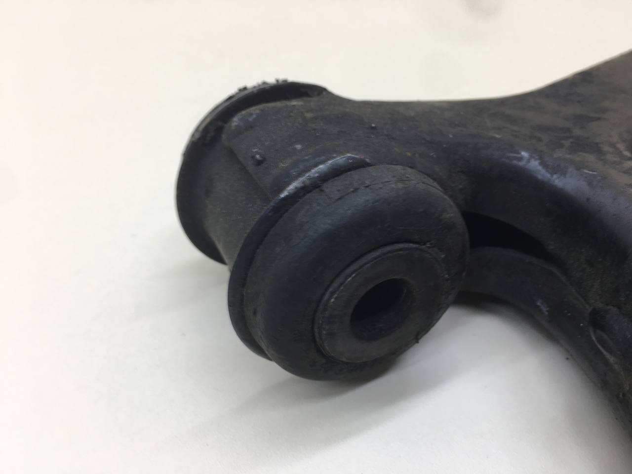 Рычаг передний правый Ford Focus 2 (DB) 2008-2011