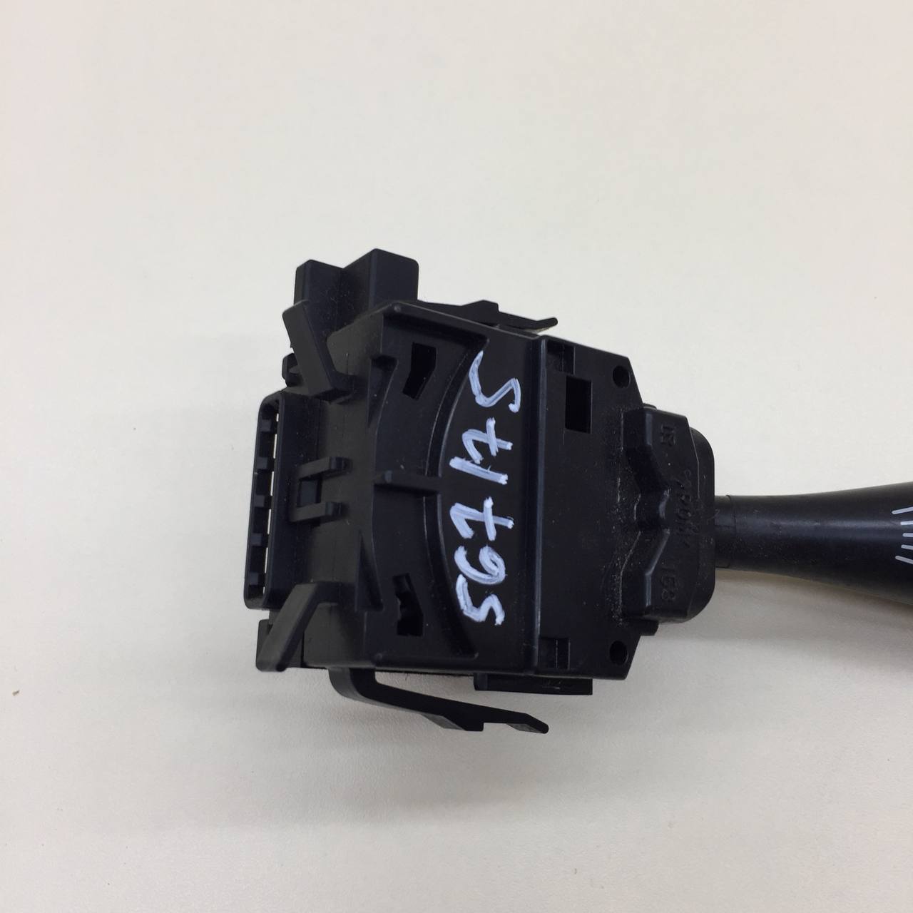 Переключатель стеклоочистителей Mitsubishi Pajero/Montero 3 (V6, V7) 2000-2006