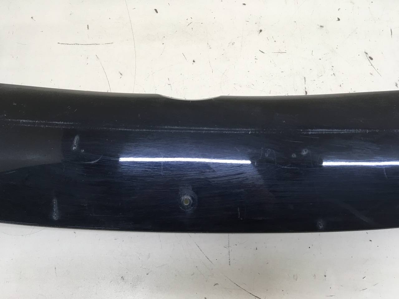 Накладка переднего бампера центральная Hyundai Genesis (BH) 2008-2014