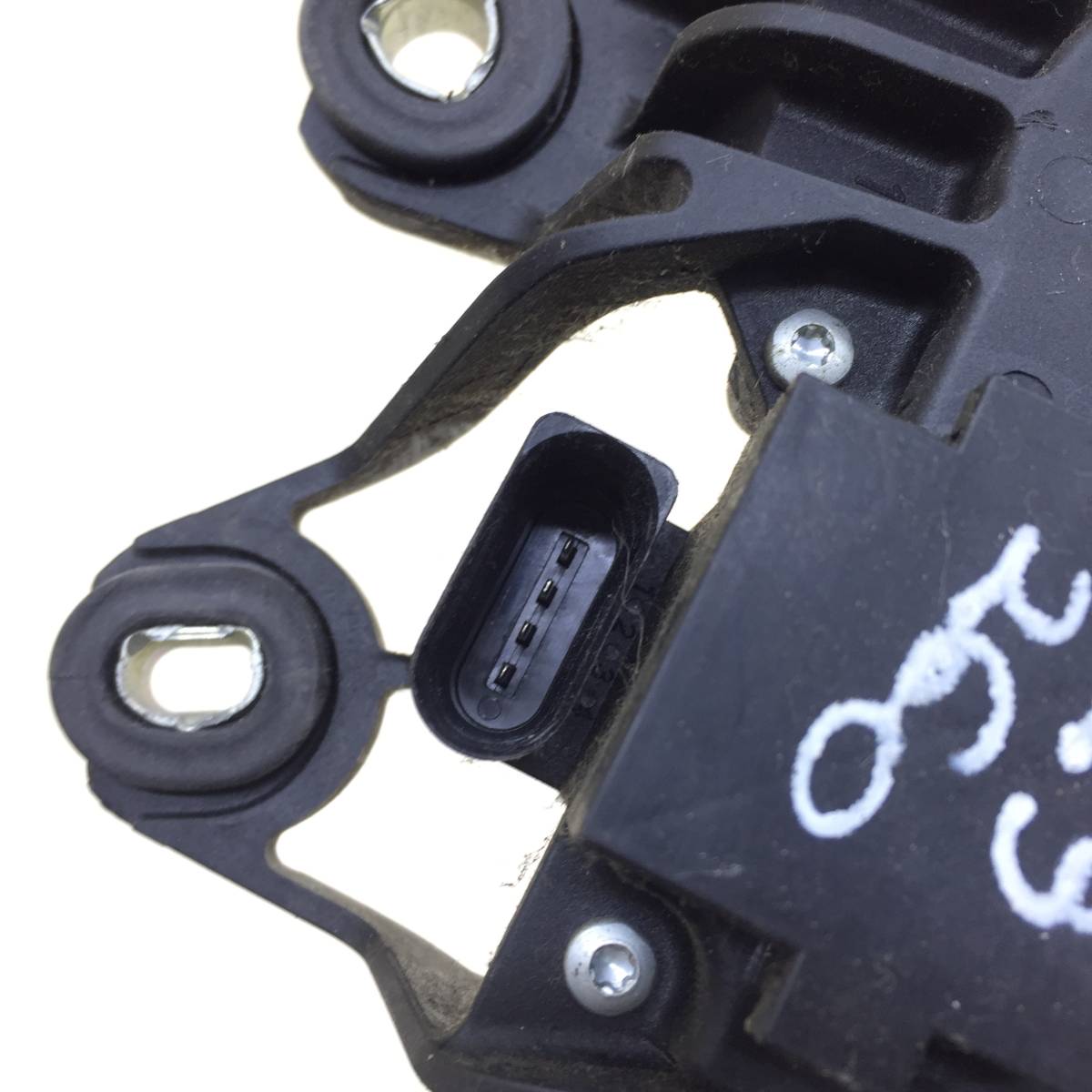 Моторчик стеклоочистителя задний Volkswagen Polo (HB) 2009>