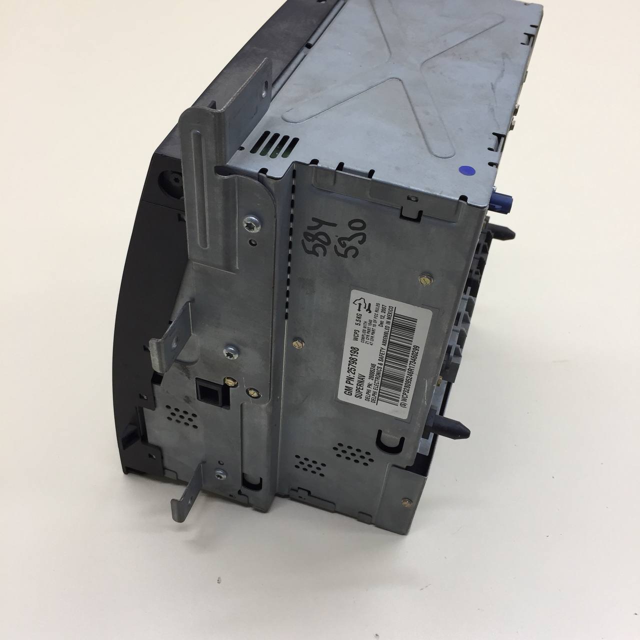 Магнитола Cadillac Escalade 3 2006-2014