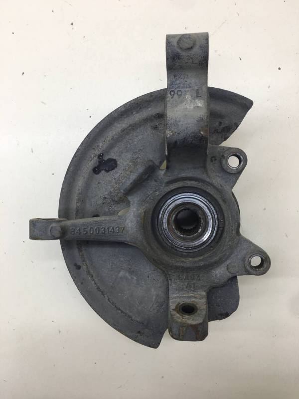 Кулак поворотный передний левый Lada Vesta 2015>