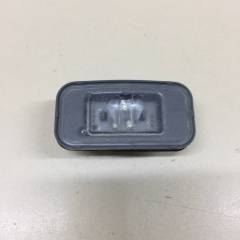 Фонарь подсветки номера Toyota Camry (XV70) 2017>