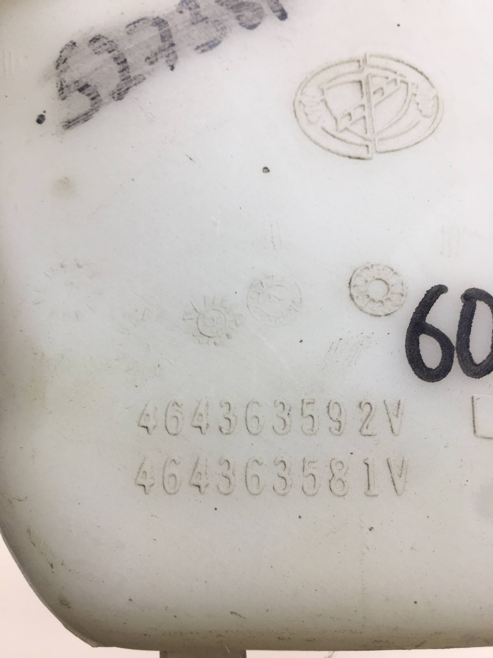 Бачок омывателя лобового стекла Fiat Albea 2002-2012