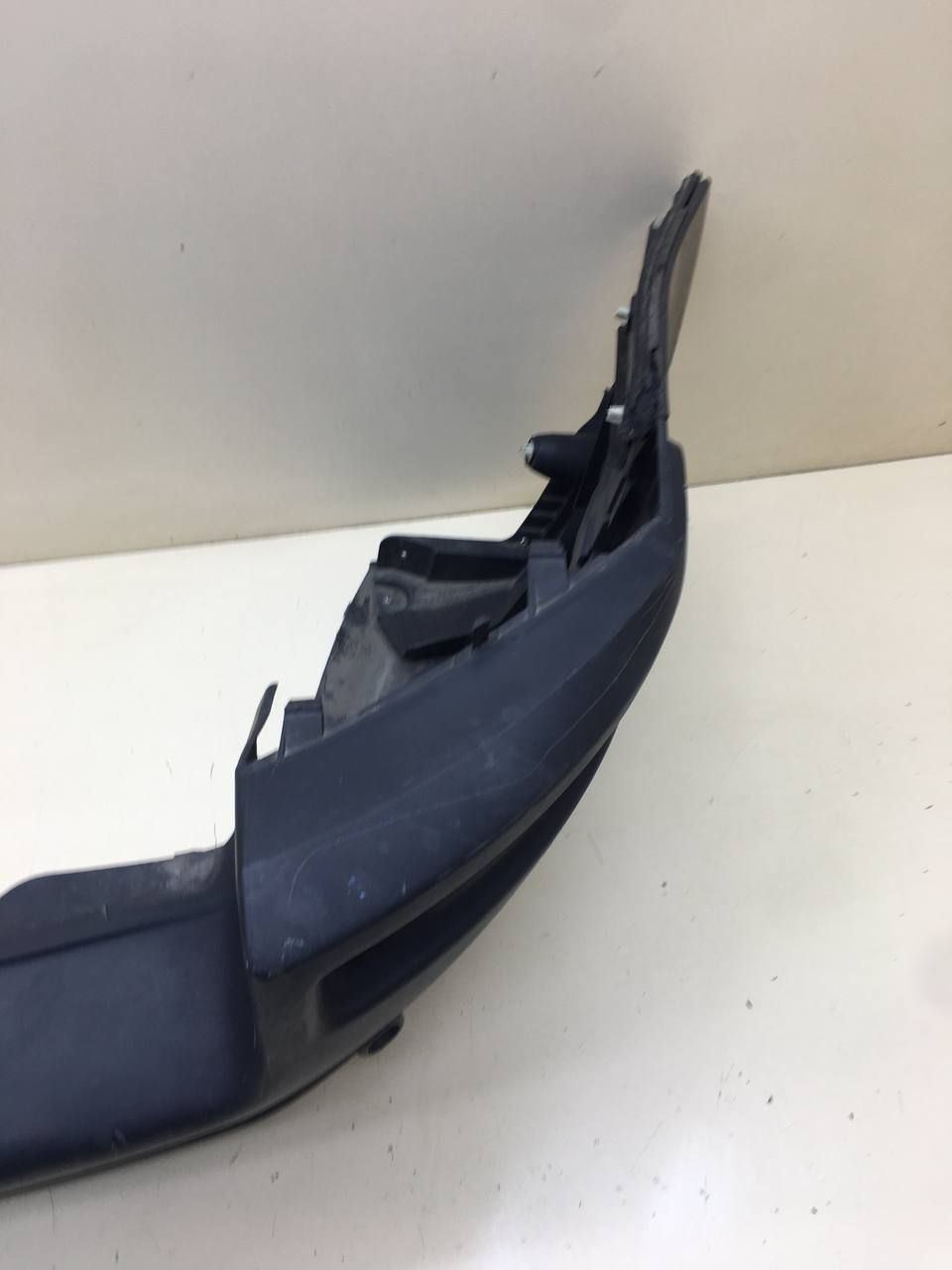 Бампер задний Volvo XC90 2002-2015