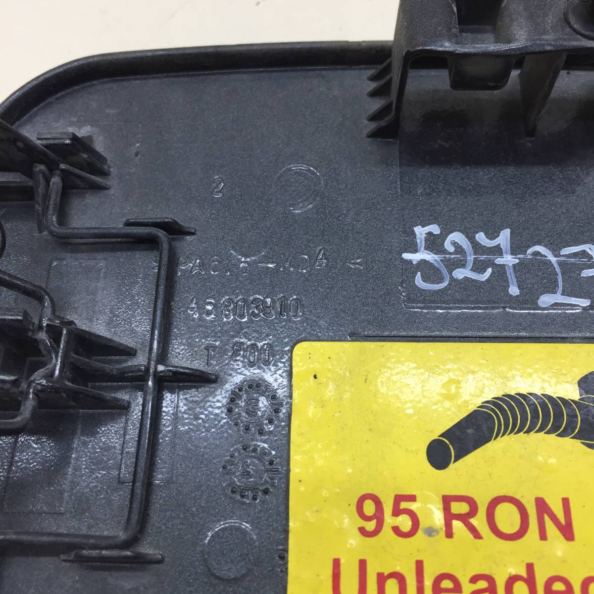 Лючок бензобака Fiat Albea 2002-2012