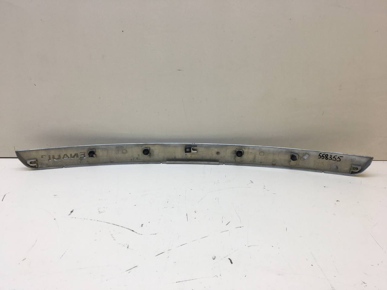 Накладка крышки багажника Renault Symbol (2) 2008-2012