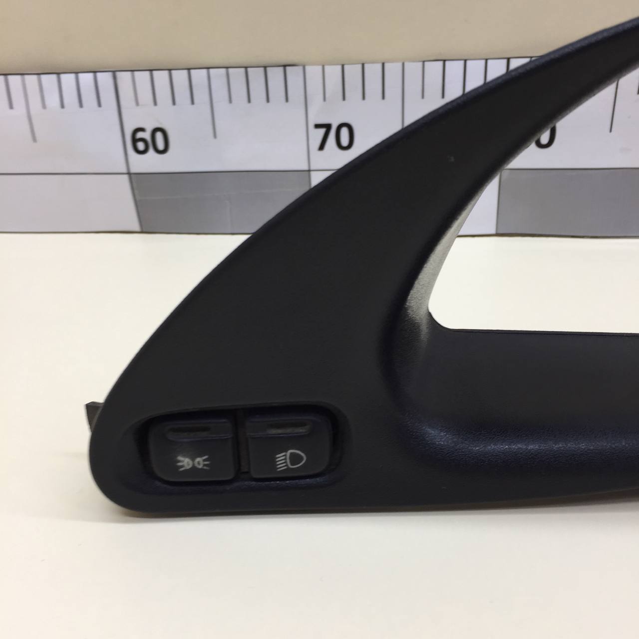 Накладка декоративная Chevrolet Niva 2002-2009