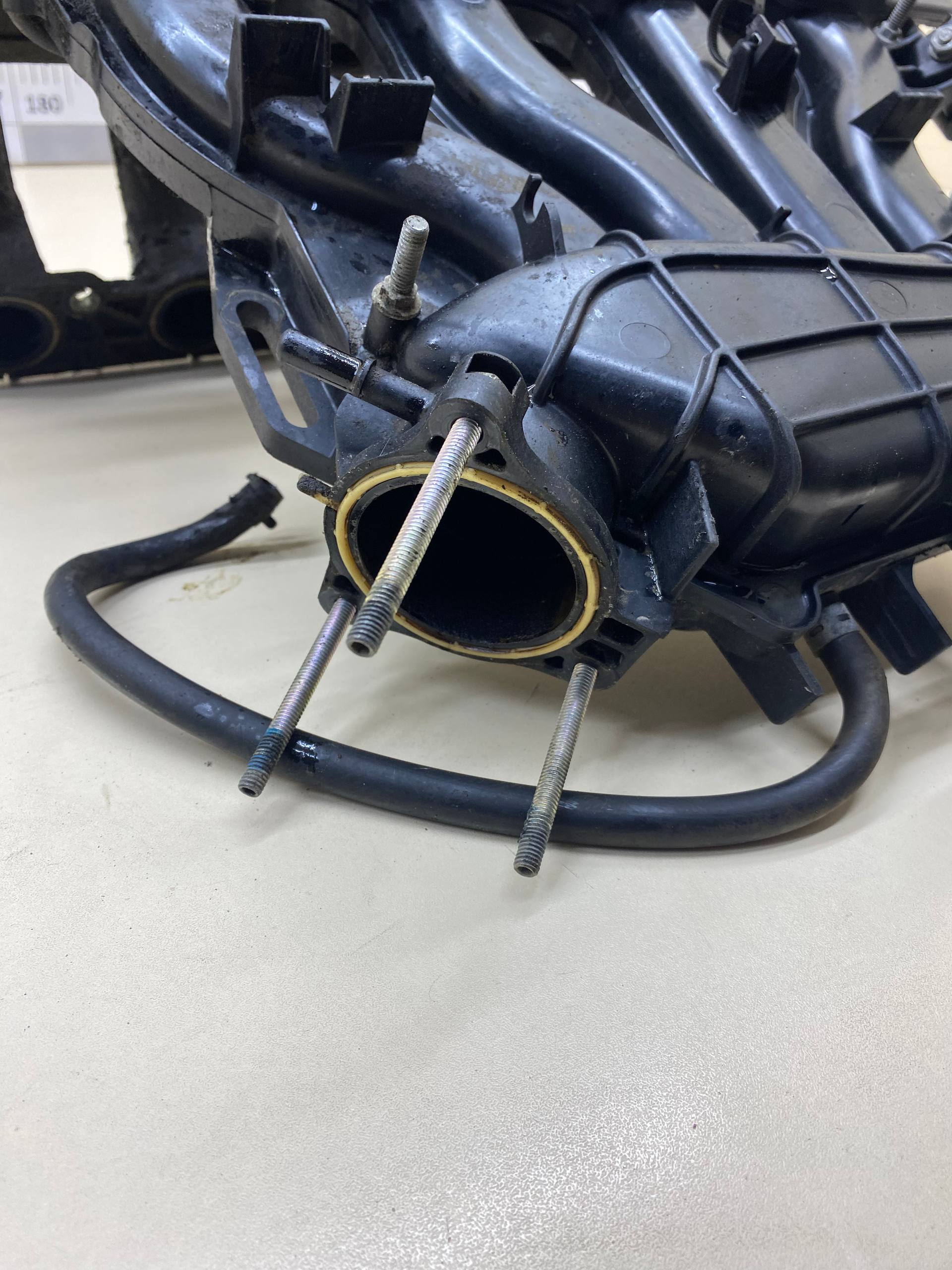 Коллектор впускной Lada X-RAY 2016>