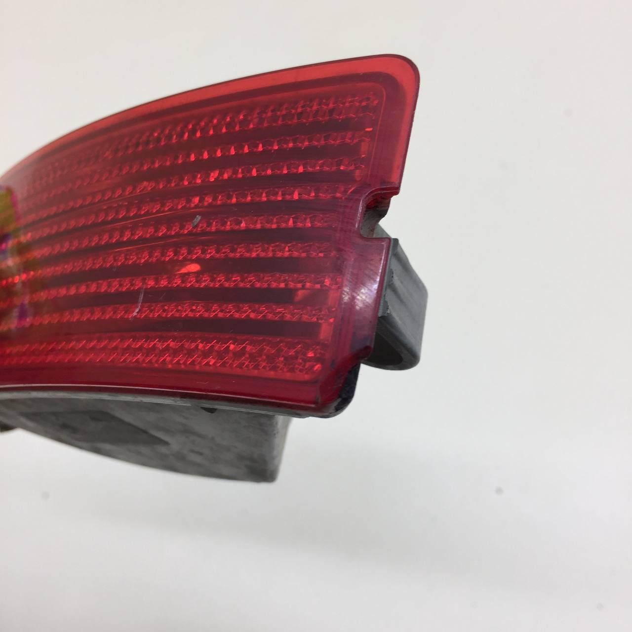 Фонарь задний в бампер левый Volvo XC90 2002-2015