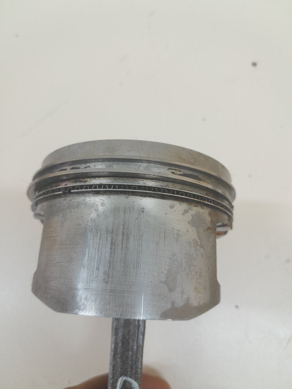 Поршень с шатуном Nissan Almera Classic (B10) 2006-2013