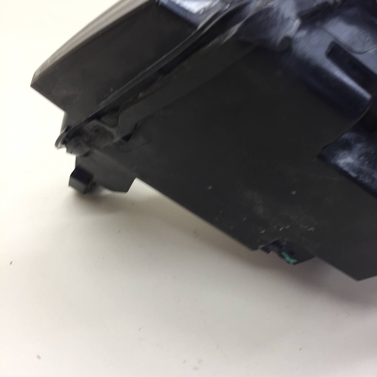 Фара правая Jeep Grand Cherokee (WK2) 2010>