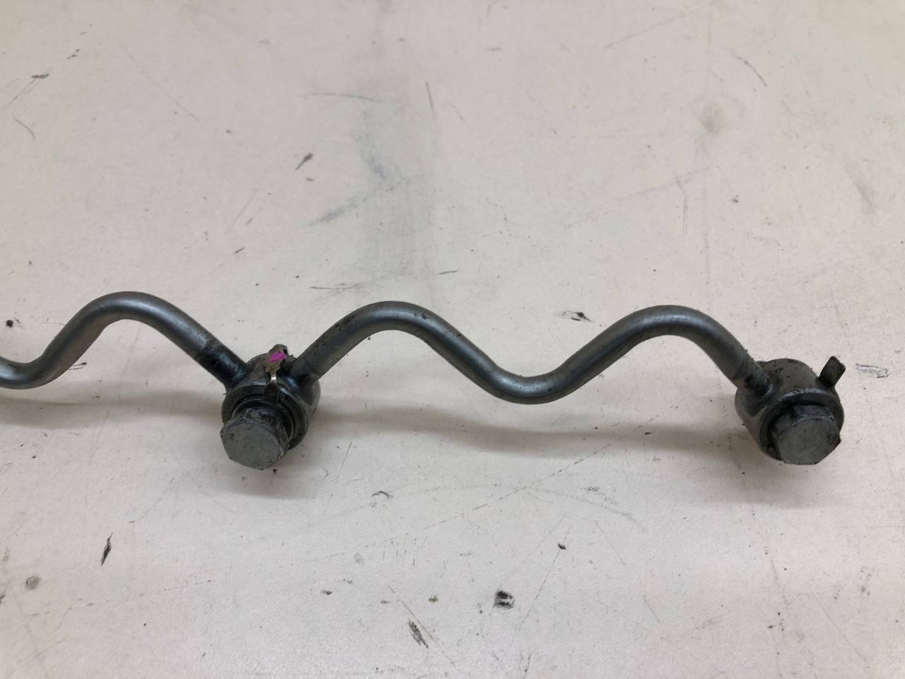 Трубка топливная Toyota Hilux 2004-2015