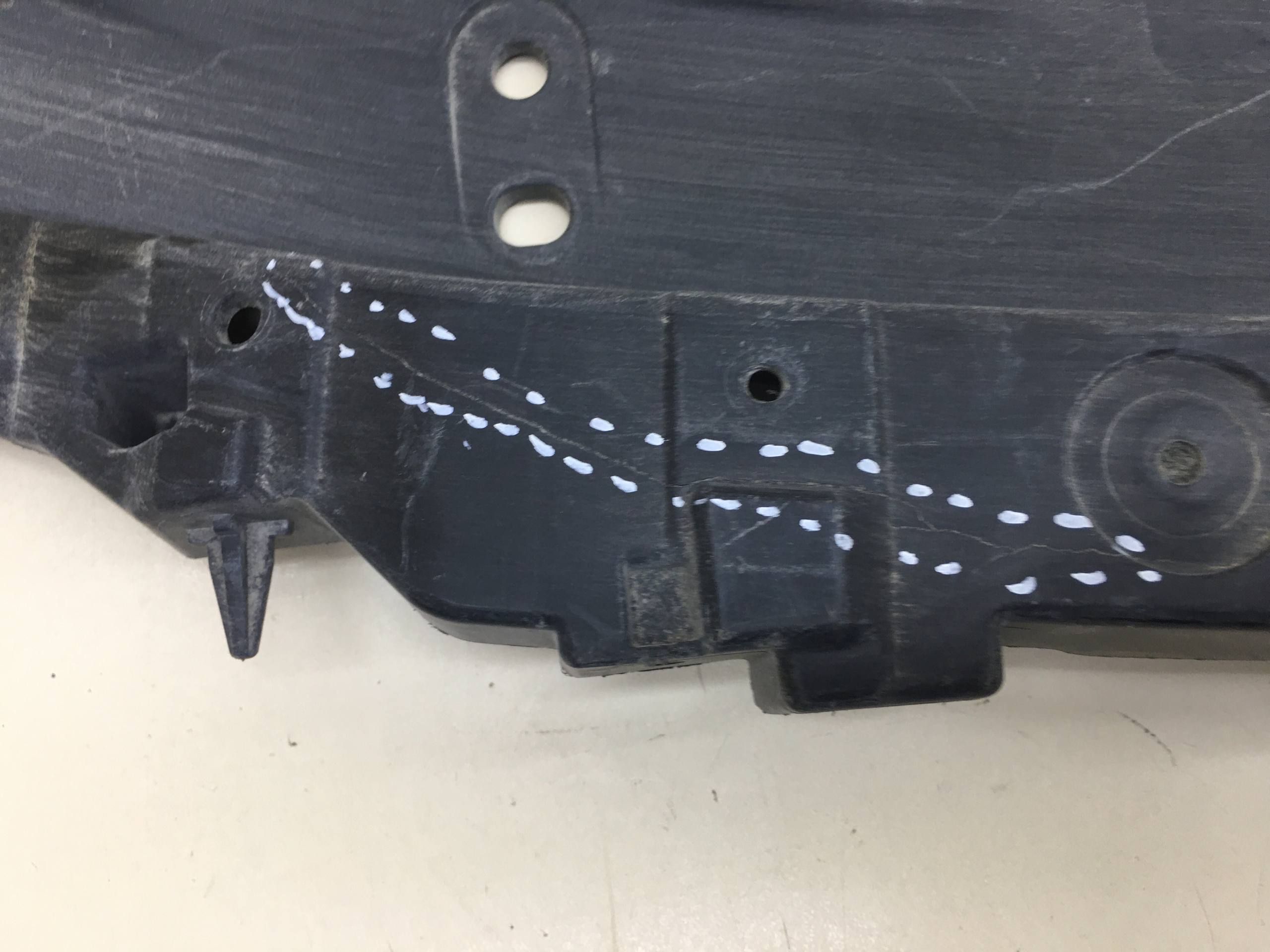 Кожух замка капота Mazda CX-5 (KF) 2017>