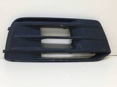 Решетка в бампер правая Audi Q5 (FY) 2017>