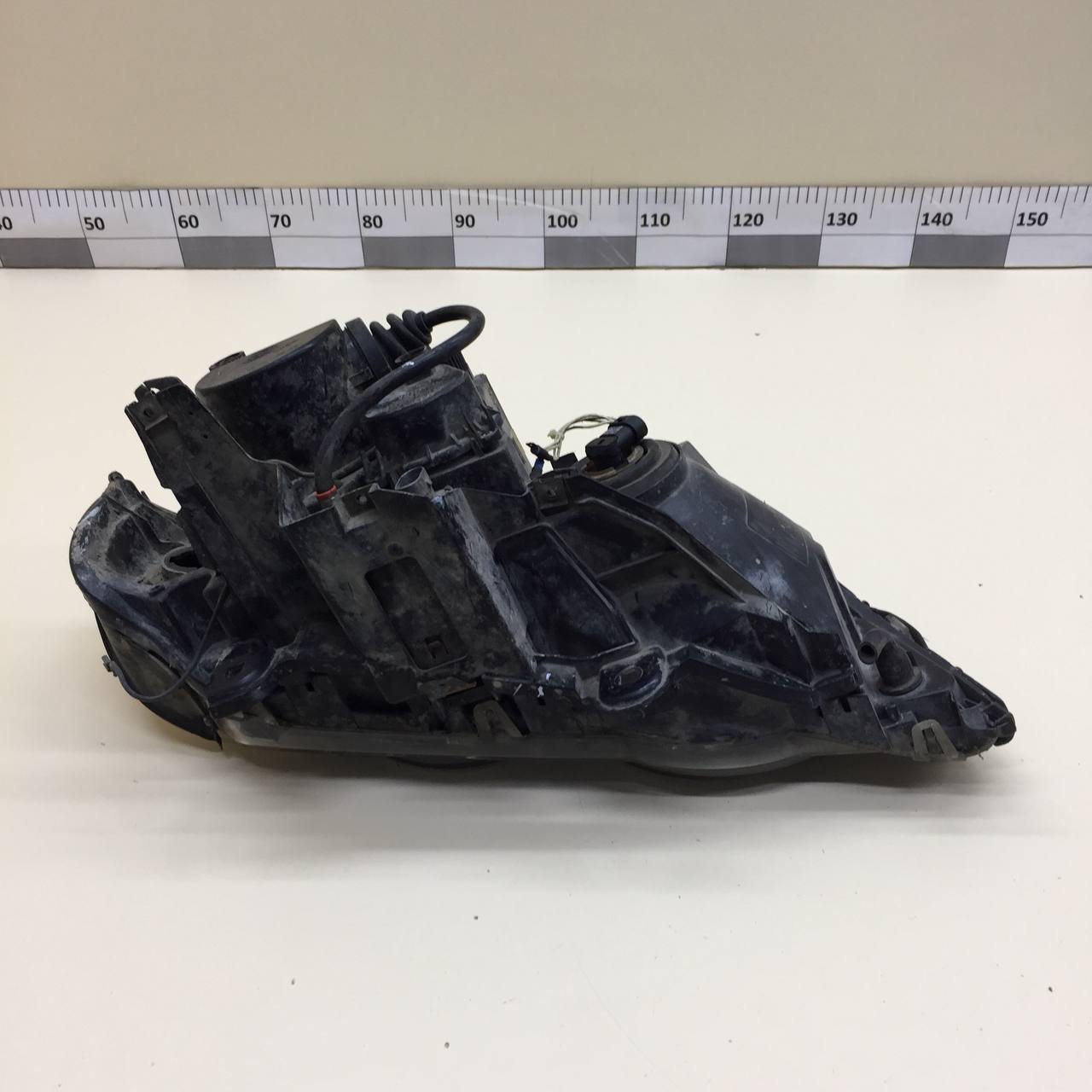 Фара левая BMW X5 E53 2000-2007