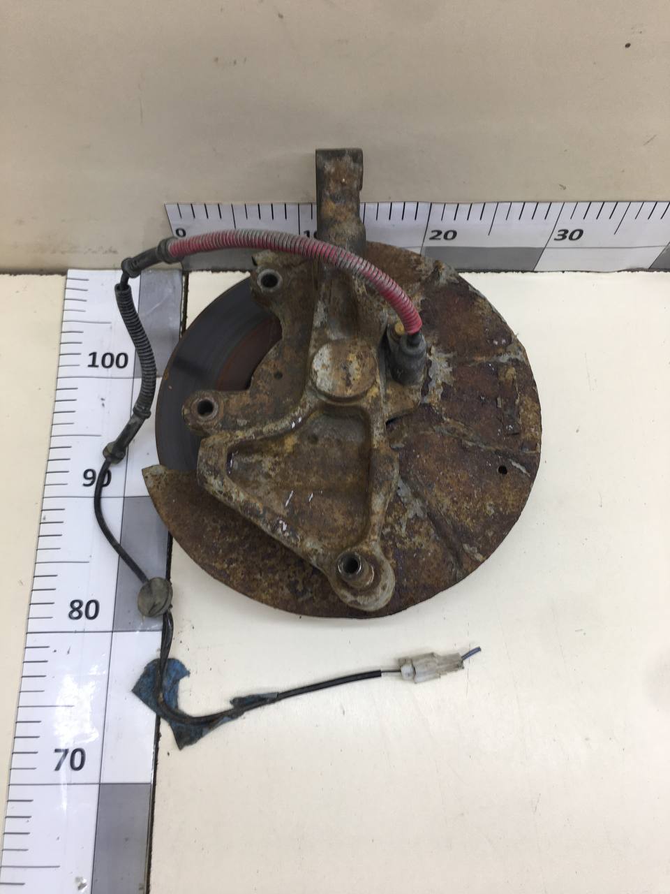 Кулак поворотный задний левый Kia Spectra (SD) 2004-2011