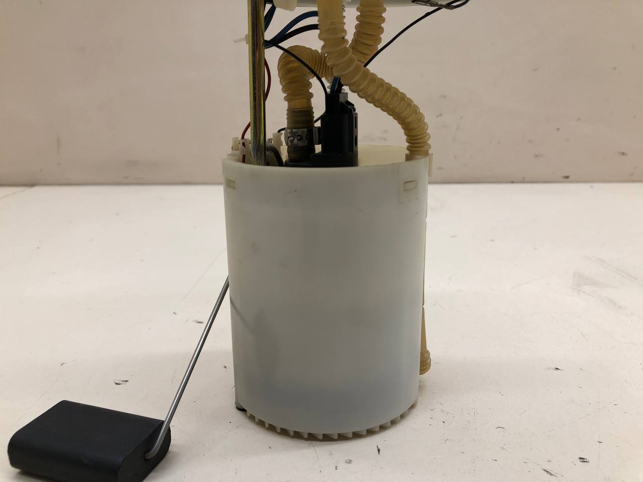 Насос топливный электрический Geely Emgrand EC7 2008>