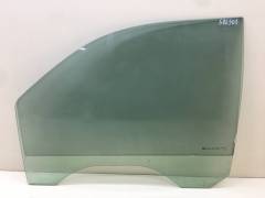 Стекло двери передней левой Cadillac Escalade 3 2006-2014