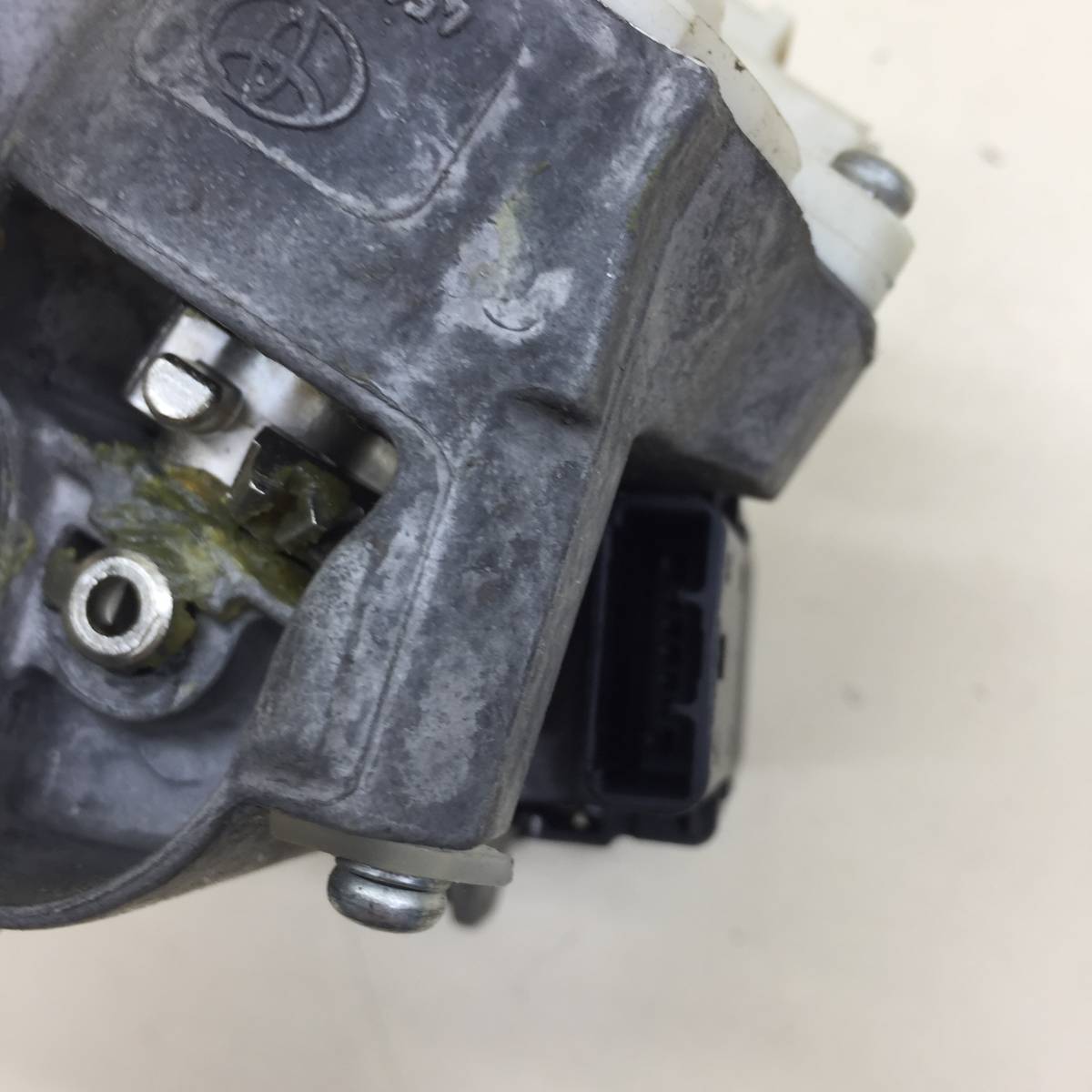 Замок зажигания Toyota Auris (E150) 2006-2012