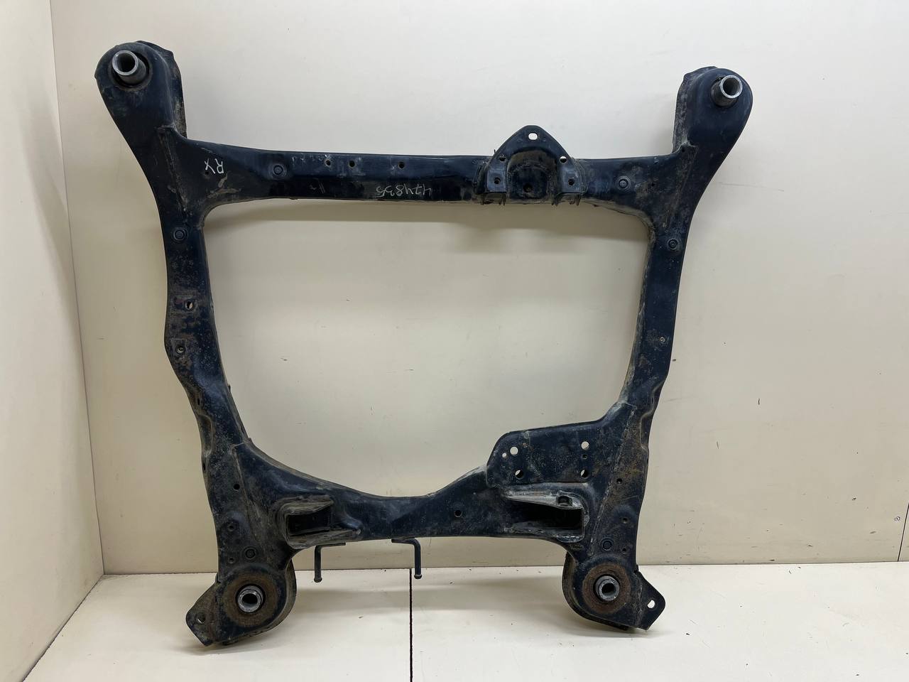 Балка подмоторная Lexus RX 300 (XU10) 1997-2003