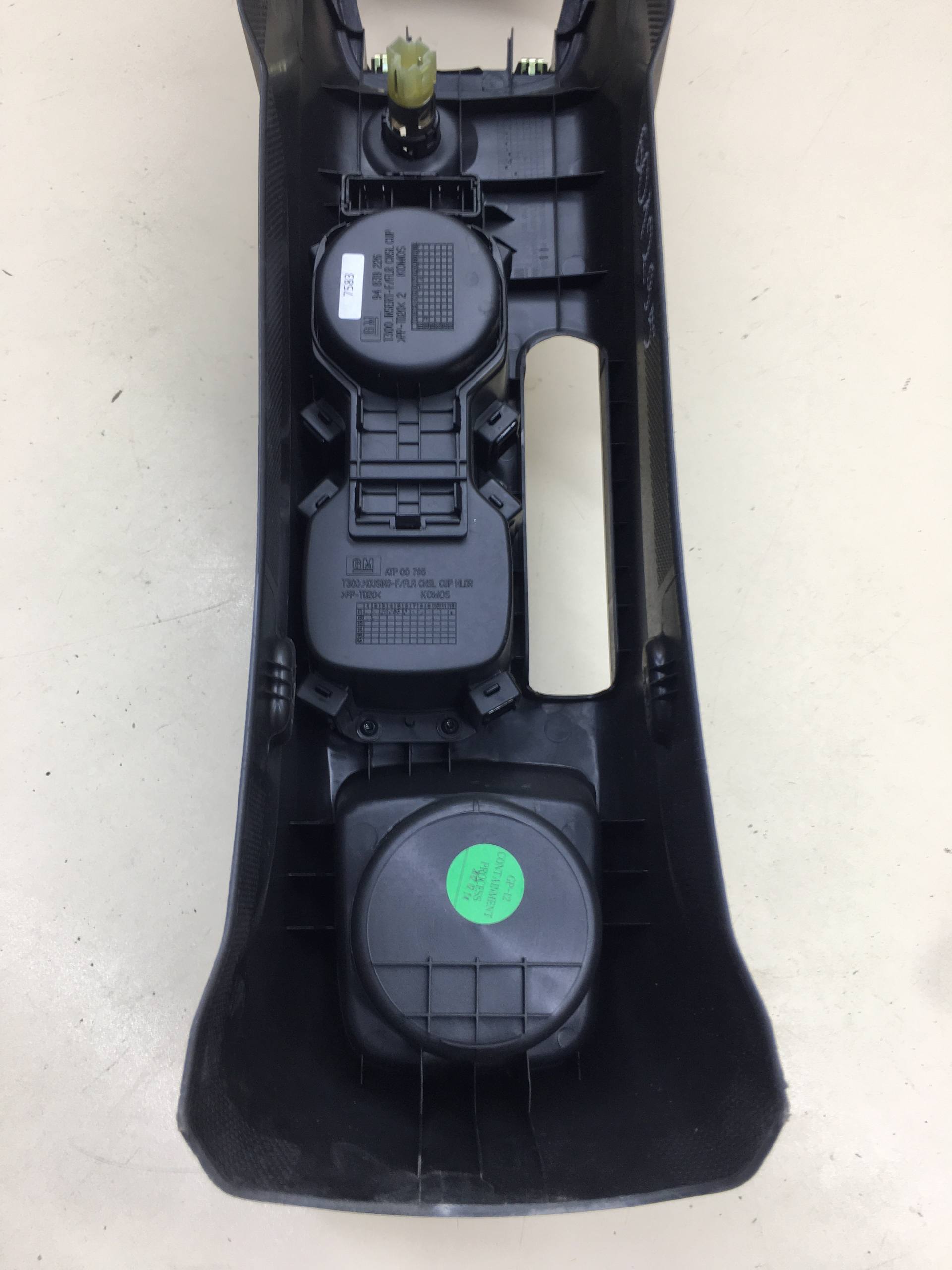 Консоль центральная Chevrolet Aveo T300 2011>