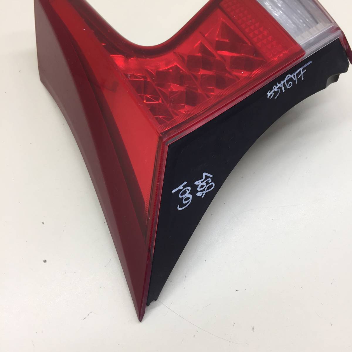 Фонарь задний внутренний левый Honda Civic 5D 2012>