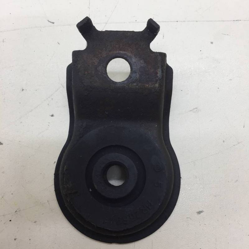 Кронштейн радиатора Mitsubishi Lancer 9  (CS/Classic) 2000-2011