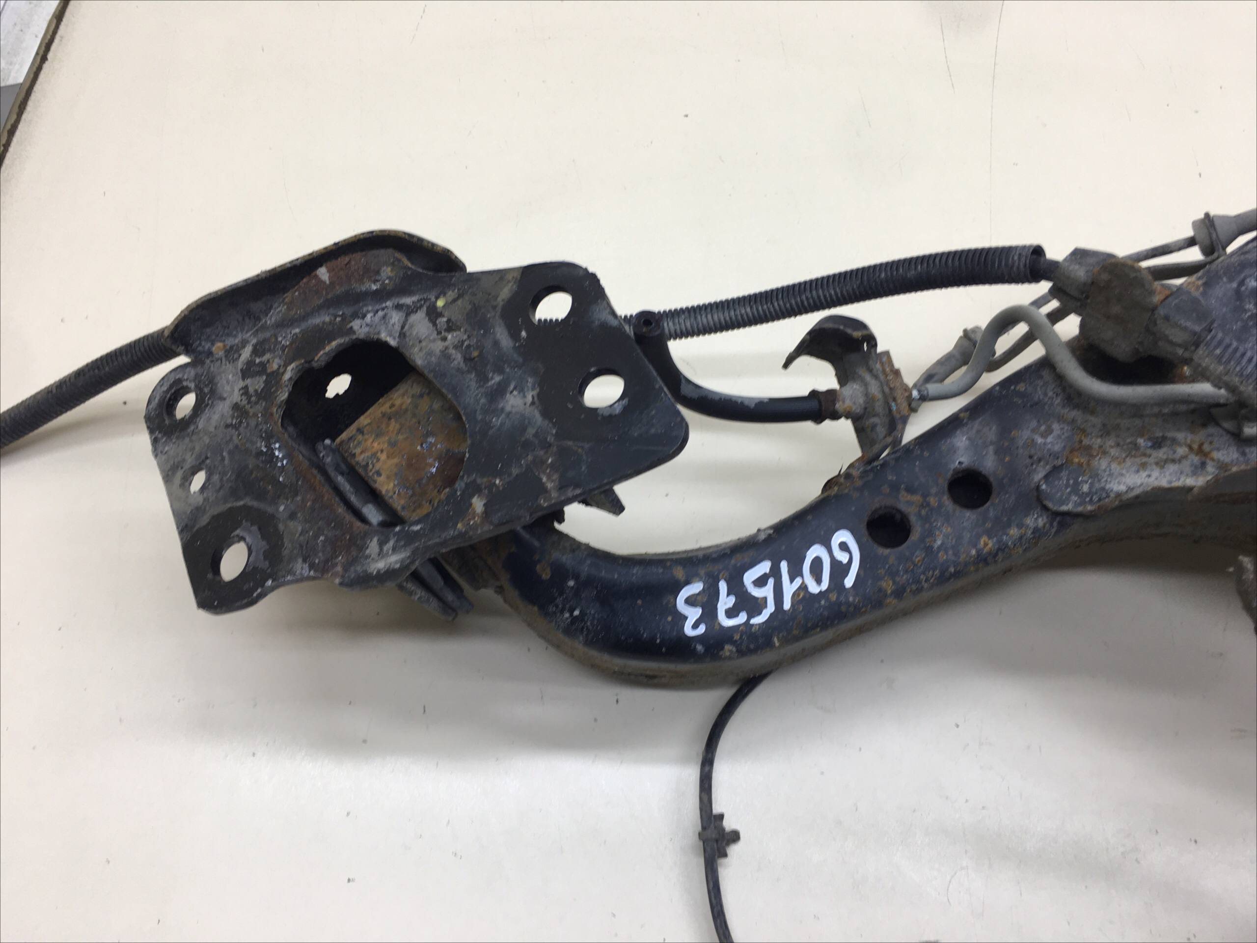 Рычаг задний продольный левый Nissan Qashqai (J11) 2014>