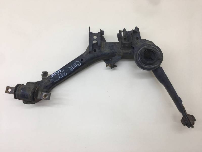 Рычаг задний нижний правый Honda Civic 4D 2006-2012