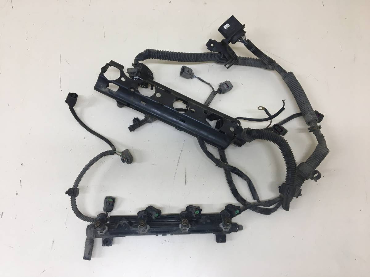 Рейка топливная (рампа) Skoda Fabia (5J) 2007-2014