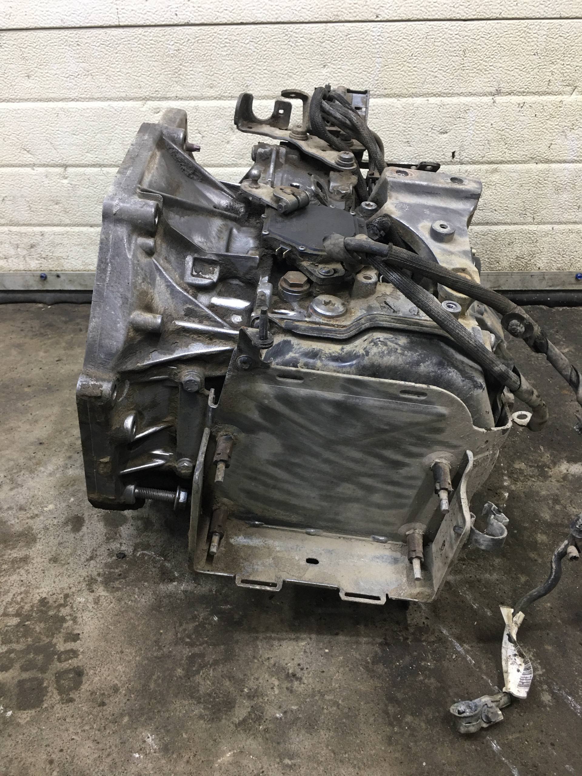 АКПП (автоматическая коробка переключения передач) Peugeot 208 2012>