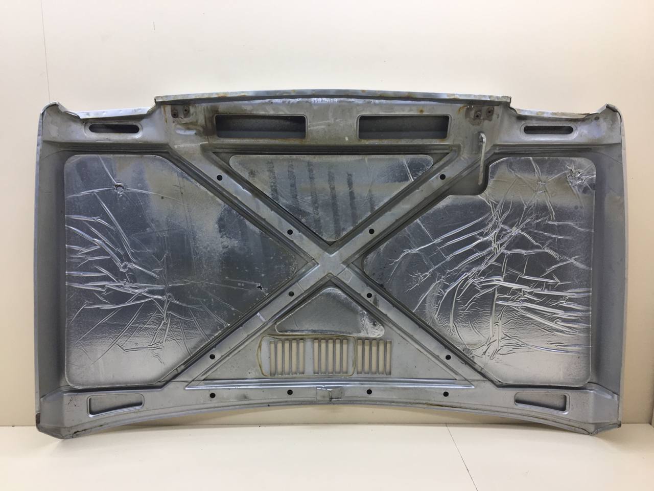 Капот Lada Niva 2131 1993>