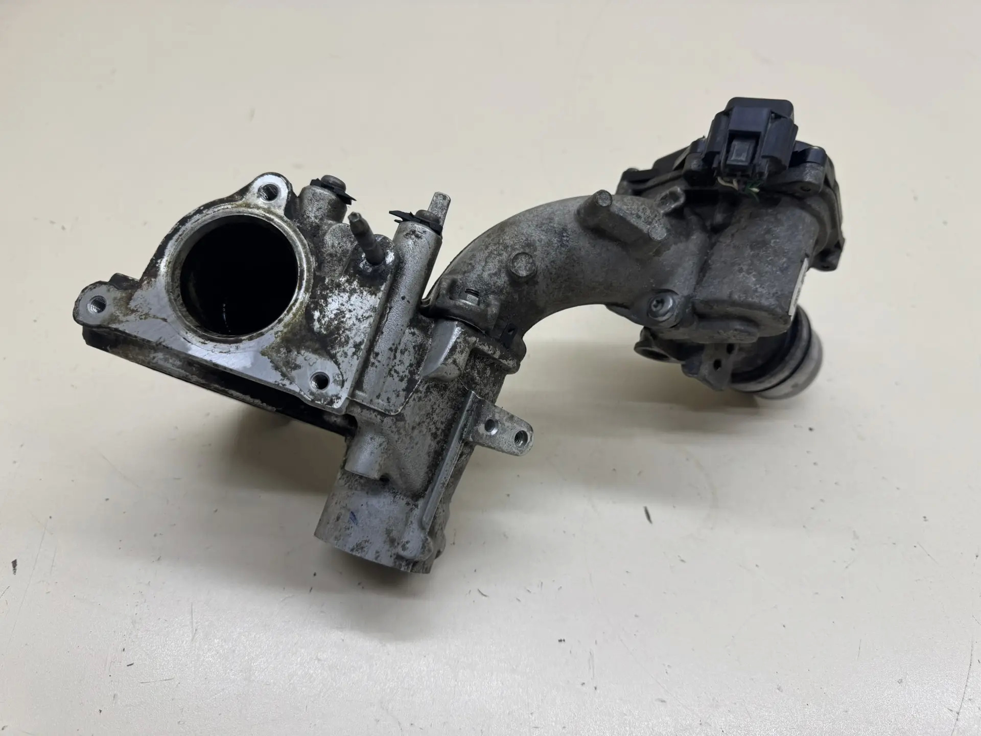 Заслонка дроссельная электрическая Renault Duster (HSA, HSM) 2012>