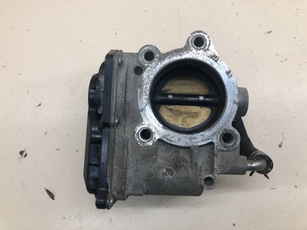 Заслонка дроссельная электрическая Suzuki SX4 2006-2013