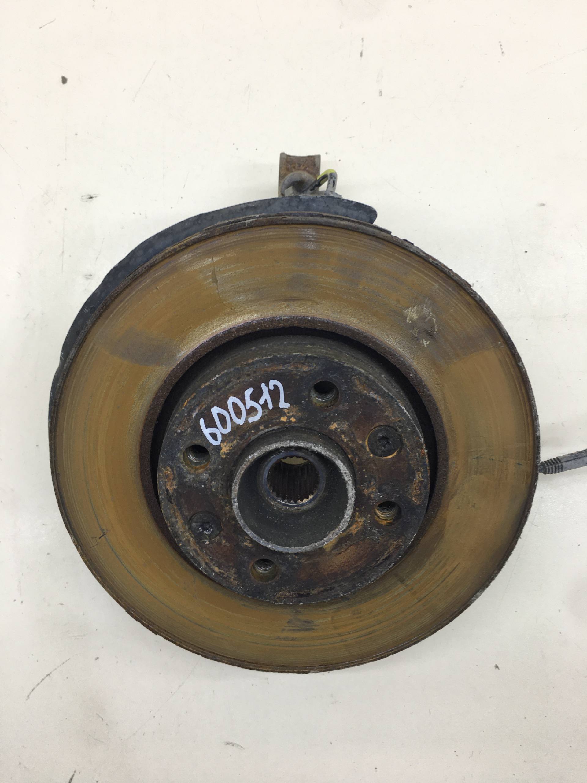 Кулак поворотный передний правый Lada X-RAY 2016>