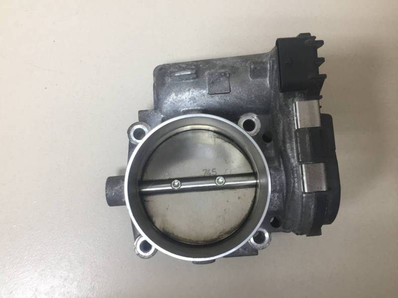 Заслонка дроссельная электрическая Mercedes-Benz C-Class (W205) 2014>