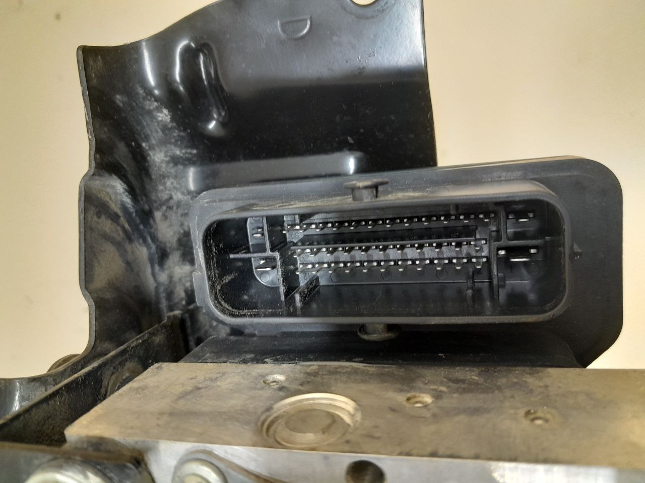 Блок ABS (насос) Nissan Qashqai (J11) 2014>