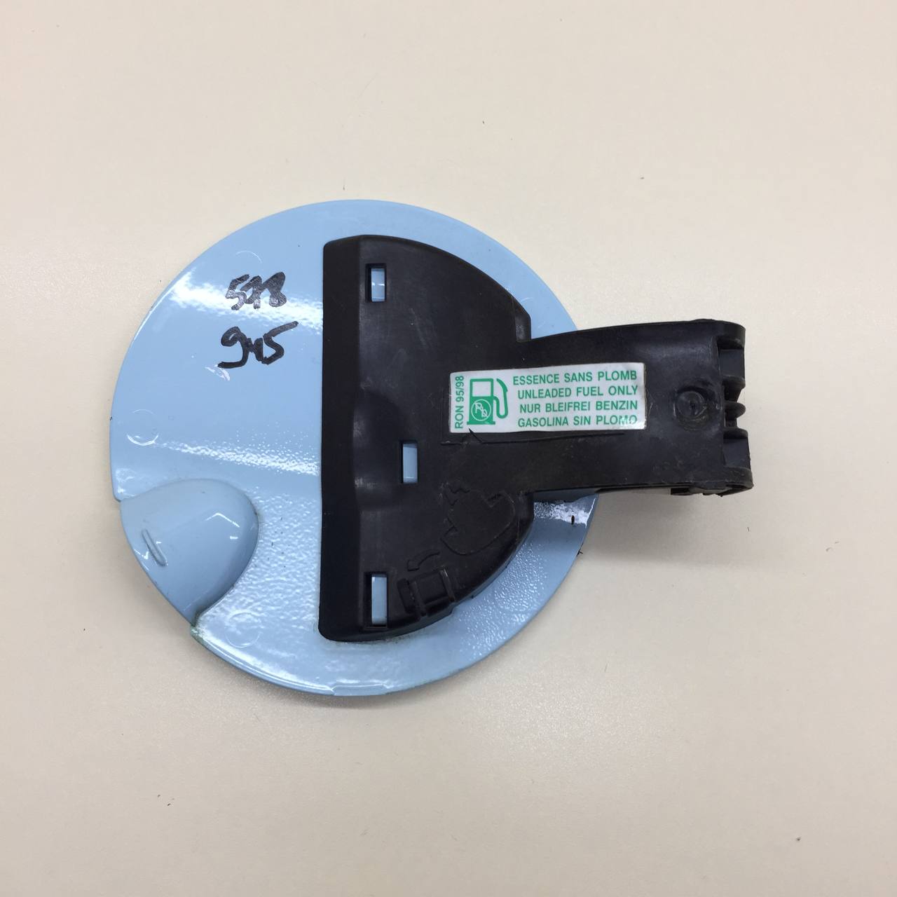 Лючок бензобака Citroen C3 2009-2016