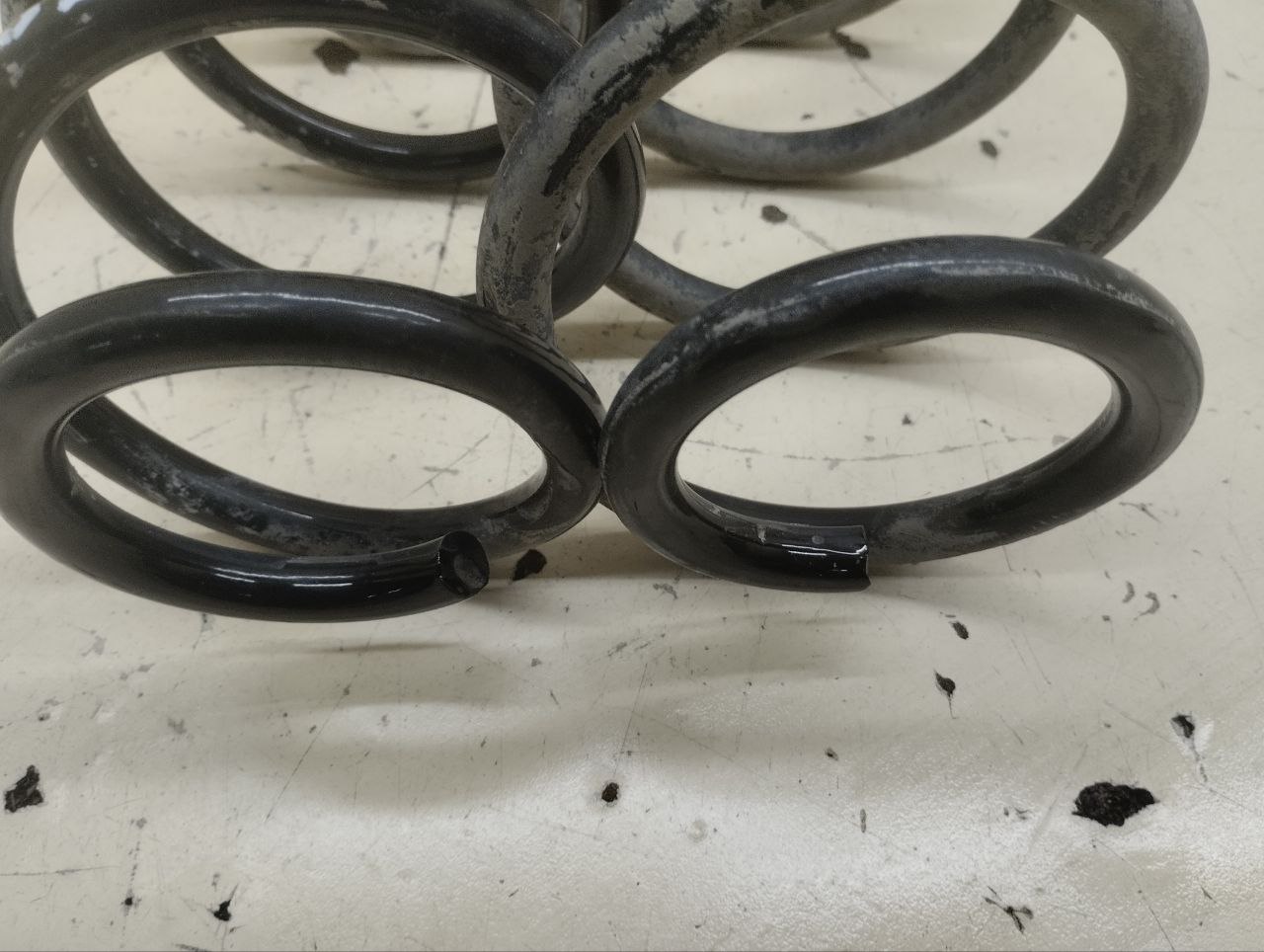 Пружина задняя Toyota Corolla E180 2013-2019