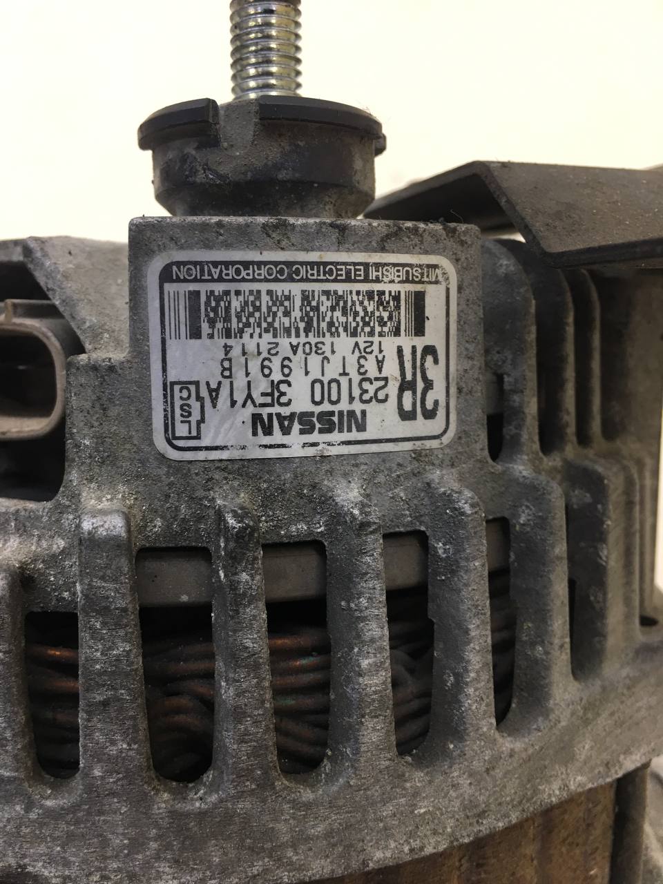 Генератор Infiniti M37 (Y51) 2010-2014