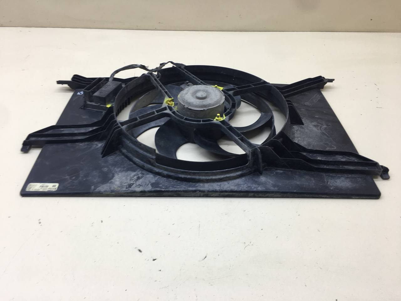 Диффузор вентилятора Opel Vectra (C) 2002-2008