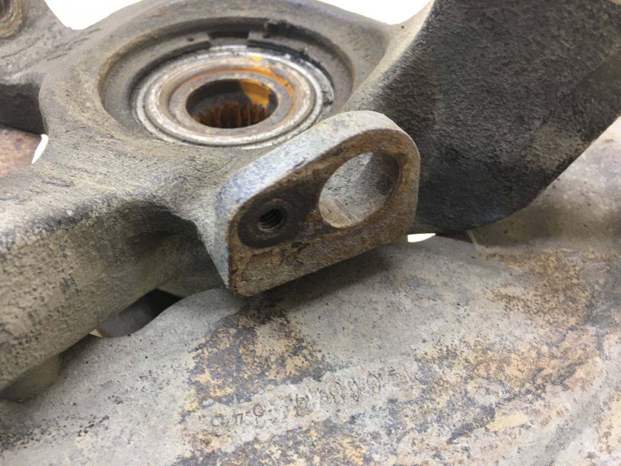 Кулак поворотный передний правый Lada Vesta 2015>