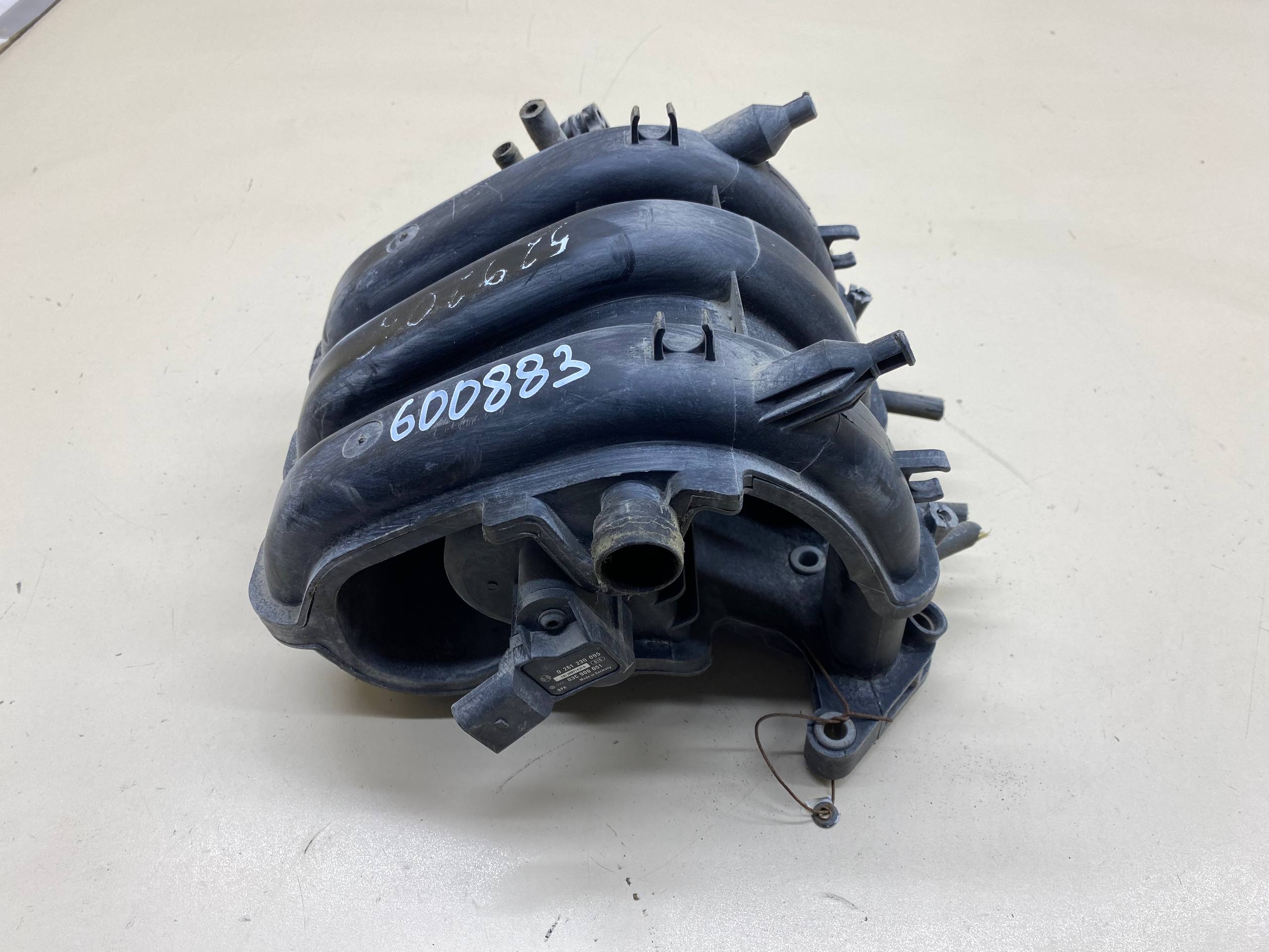 Коллектор впускной Volkswagen Polo (HB) 2009>