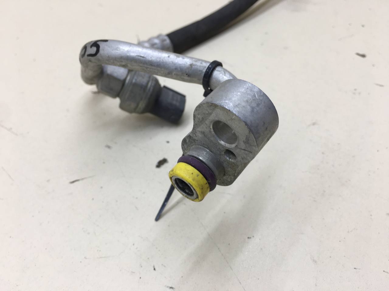 Трубка кондиционера BMW X6 E71 2008-2014