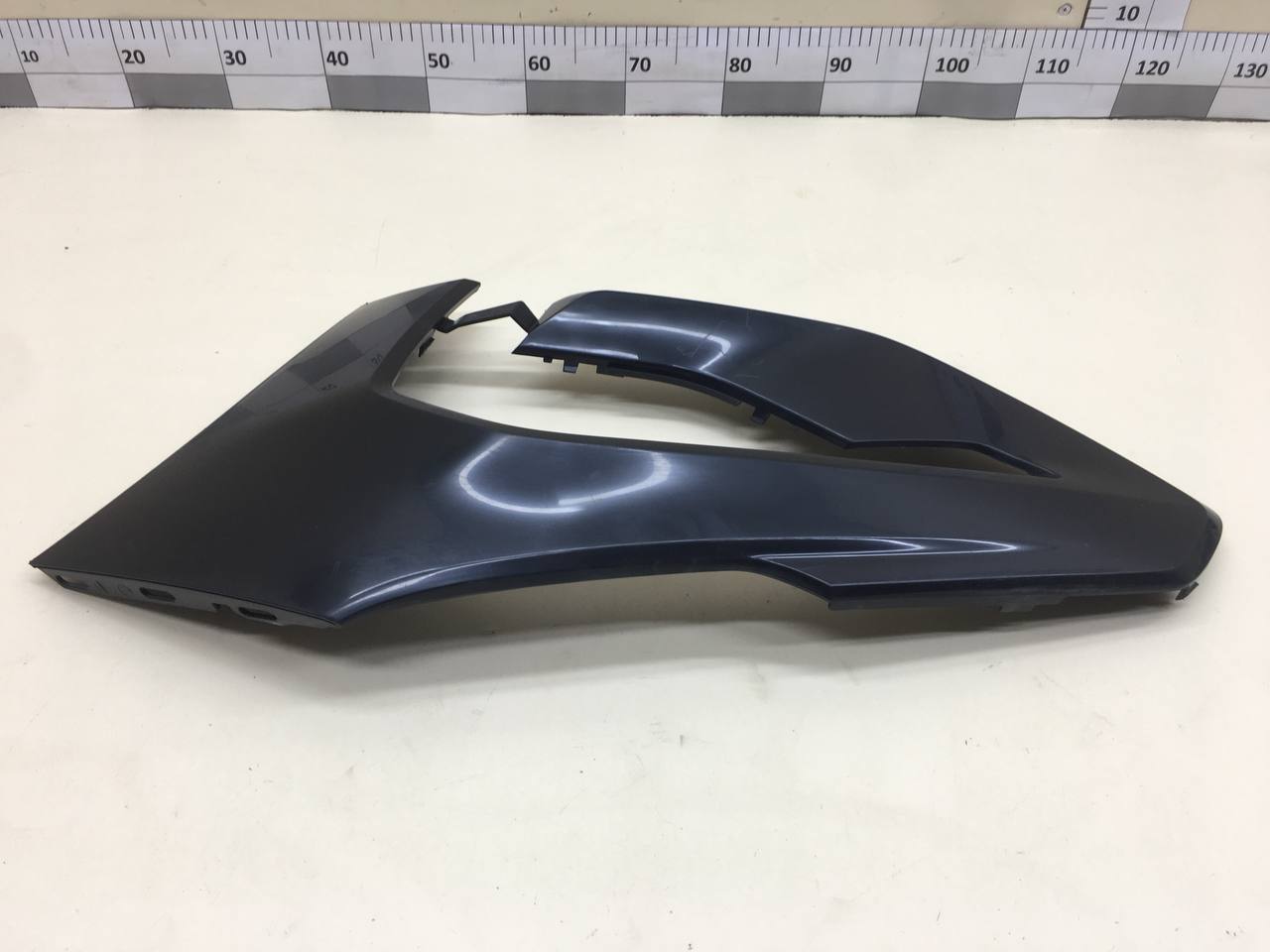 Накладка переднего бампера левая Lada Vesta SW Cross 2017>