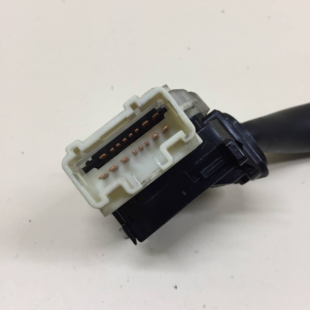 Переключатель поворотов подрулевой Mazda Mazda 6 (GG) 2002-2007