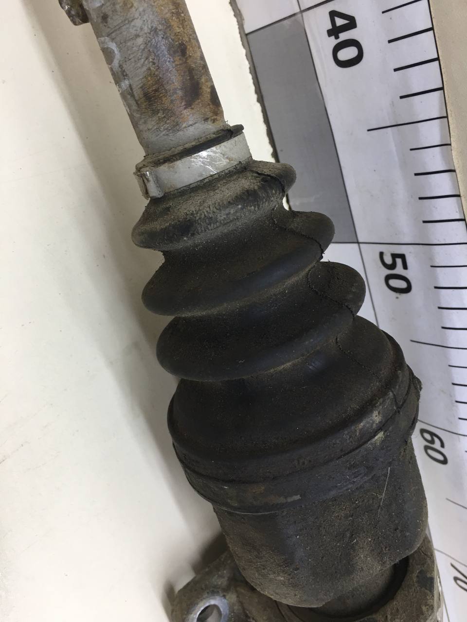 Полуось передняя правая Renault Megane (2) 2002-2009